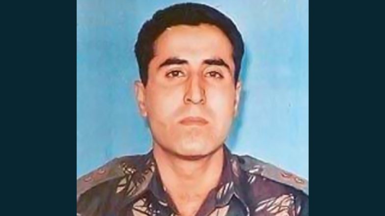 Captain Vikram Batra Birth Anniversary 2022: Nitin Gadkari, Sachin Pilot, Others Pay Tributes to Kargil War Hero on His Birthday