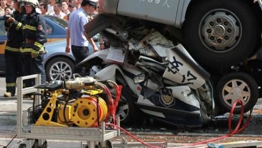 World News | China's Guizhou Authorities Urge Probe into COVID Quarantine Bus Crash Killing 27