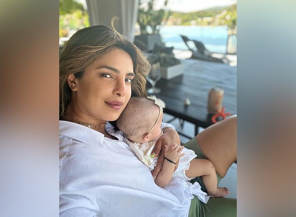 Entertainment News | Priyanka Chopra Enjoys Her 'mother-daughter' Day, as She Goes on a Car Ride with Malti Marie