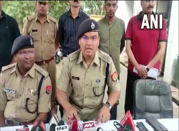 India News | UP: 3 Arrested for Trafficking Drugs Through Social Media