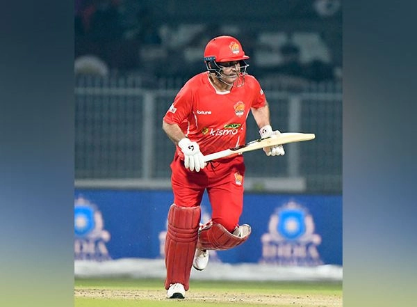Sports News | Want to Entertain Fans Once Again with My Batting: Gujarat Giants Skipper Virender Sehwag