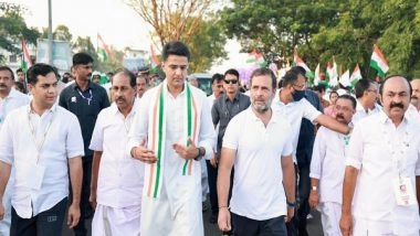 India News | Bharat Jodo Yatra Enters 14th Day, Rahul Gandhi Begins Day with Floral Tributes to Sree Narayana Guru