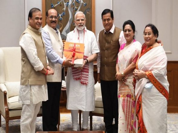 India News | PM Modi Receives Copy of Braille Version of Assamese Dictionary 'Hemkosh' - Vimarsana News
