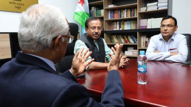 World News | MoS Muraleedharan Interacts with Embassy Officials on Maiden Visit to Djibouti