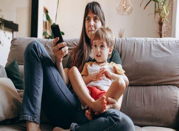 Lifestyle News | Watching TV with Your Child Might Help in Their Brain Development: Study