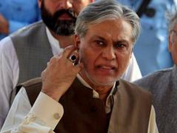World News | PML-N Leader Ishaq Dar to Assume Charge as Pakistan's Finance Minister Upon Arrival in Country - Vimarsana News