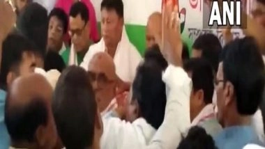 India News | Assam Congress Workers Clash at Meeting on Bharat Jodo Yatra