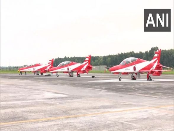 India News | IAF's Surya Kiran Aerobatic Display Team Conducts Air Show in Guwahati - Vimarsana News
