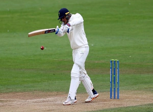 Sports News | Shubman Gill Smashes Maiden County Cricket Century Against Sussex