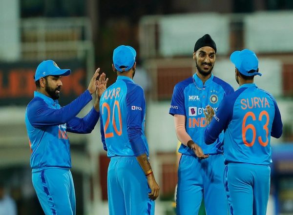IND vs SA 1st T20I 2022 Stat Highlights: KL Rahul, Suryakumar Yadav Guide India To Thrilling Win as Men in Blue Take 1-0 Series Lead
