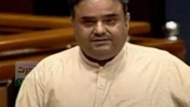 World News | Pak Senator Hits out at Govt, Says Minorities Face 'discrimination' in Foreign Mission Hirings; Being Put into Sanitation Jobs