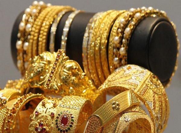 Business News | Better Internet Penetration Driving Online Jewellery Sales in India: World Gold Council
