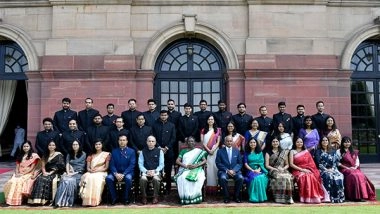 India News | Indian Foreign Service Officer Trainees Call on President Droupadi Murmu