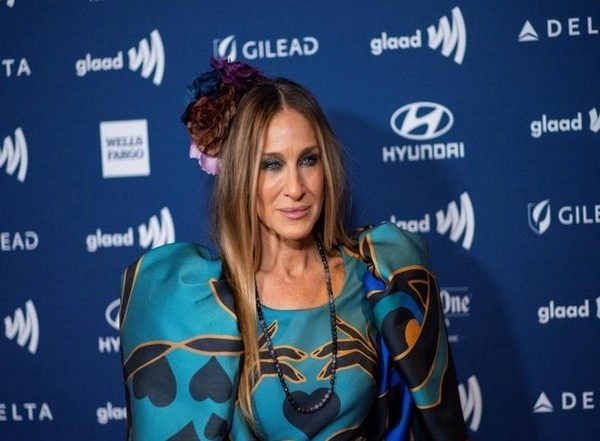 Entertainment News | Sarah Jessica Parker's Step Father No More; Actress Issues Statement