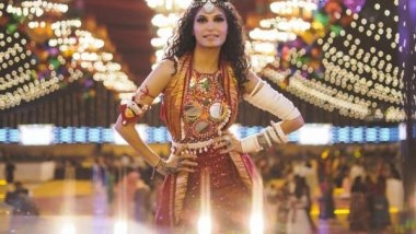 Business News | Purva Mantri is Winning Hearts in Surat with Her Powerful Voice and Energetic Performances