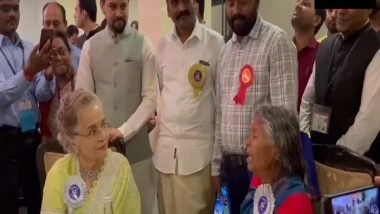 Entertainment News | National Film Awards: Best Singer Awardee Nanjiyamma Sings for Dadasaheb Phalke Winner Asha Parekh