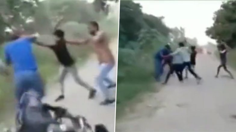 Uttar Pradesh Shocker: Man Thrashed, Beaten With Sticks in Bijnor, Complaint Filed After Video Goes Viral