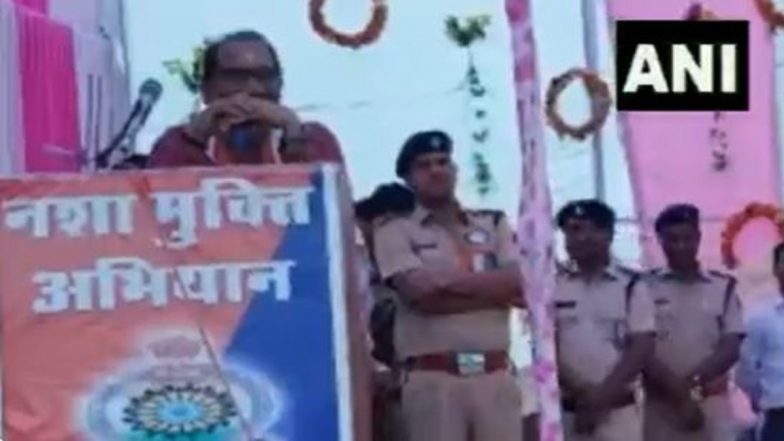 Chhattisgarh Minister Premsai Singh Tekam Gives Tips for Drinking at De-Addiction Drive, Says ‘Liquor Should Be Diluted, There Should Be A Duration To Consume It' (Watch Video)