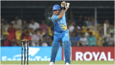 Sachin Tendulkar at The Age of 49 Hammering Bowlers During IND-L Vs NZ-L Road Safety World Series 2022 Match Makes Cricket Fans Super Emotional, View Videos & Tweets