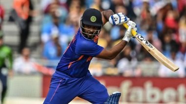 Sanju Samson Walks Out To Bat at Chepauk Amidst Loud Cheers During IND A vs NZ A 2nd Unofficial ODI (Watch Video)
