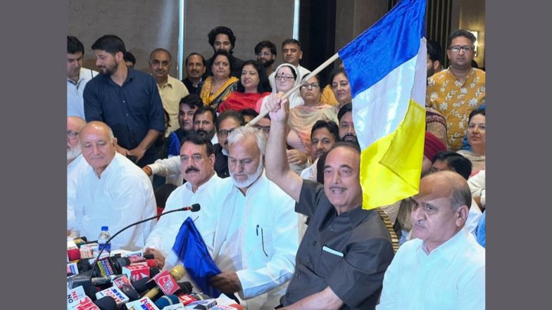 Ghulam Nabi Azad Launches Democratic Azad Party in Jammu and Kashmir