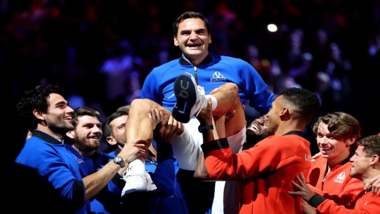 Roger Federer's Last Tennis Match Photos: Swiss Maestro Lifted by Fellow Players at Laver Cup 2022 As He Bids Adieu to Professional Tennis