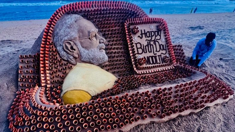 PM Narendra Modi Birthday: Odisha Artist Sudarshan Pattnaik Creates Sand Art of Prime Minister With 1,213 Mud Tea Cups at Puri Beach (Watch Video)