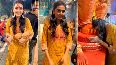 Tejasswi Prakash Visits Lalbaugcha Raja to Seek Blessings From Lord Ganesha! (Watch Video)