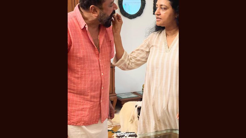 Kalidas Jayaram Wishes ‘Appa’ Jayaram and ‘Amma’ Parvathy on Their 30th Wedding Anniversary on Instagram! (View Pic)