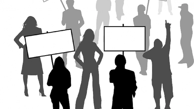 Thousands of Govt Employees Join ‘Mass Casual Leave’