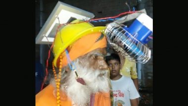 Uttar Pradesh: Flower Seller Invents Fan-Fitted Helmet To Beat the Heat in Lakhimpur Kheri