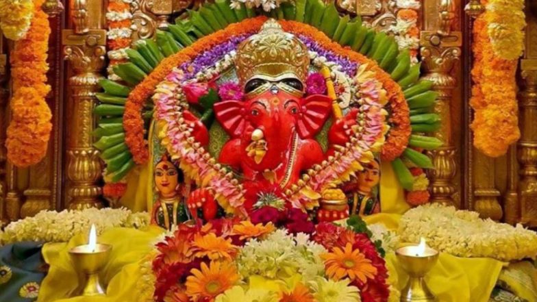 Siddhivinayak Ganapati Idol Live Darshan & Telecast Online for Ganeshotsav 2022 Day 8: Watch LIVE Streaming of Morning Kakad Aarti and Shree Darshan From Mumbai Temple During Ganesh Chaturthi