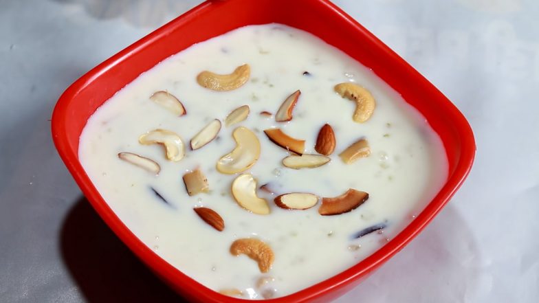 First Day of Navratri 2022 Bhog For Shailputri Puja: From Kheer to Sabudana Khichdi, White Food Items You Can Try for the Fasting Day (Watch Recipe Videos)