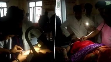 Ballia Ka Real B F Video Xxx - Video: Doctors Treat Patients Under Mobile Torch Light in Uttar Pradesh  Hospital After Prolonged Power Cut | ðŸ“° LatestLY