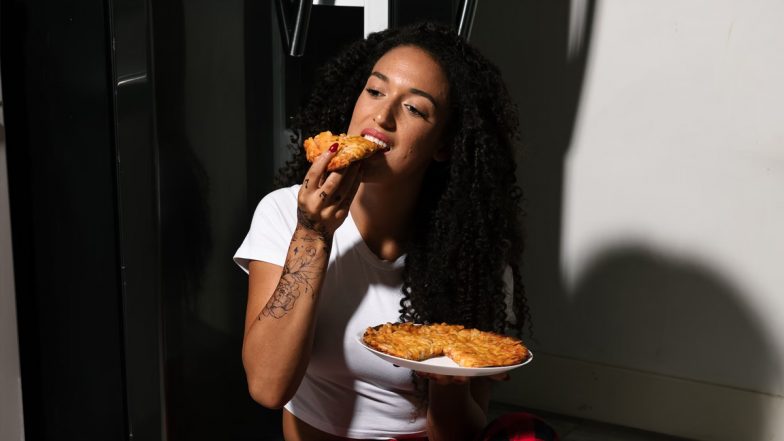 Study Looks At Why Late-Night Eating Increases Obesity Risk