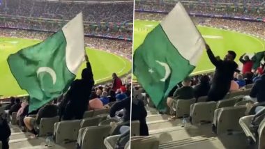 Indian Fan Tells Pakistani Spectator to Correctly Hold the Flag, Trolls With 'Aur Inko Kashmir Chahiye' Jibe During IND vs PAK T20 WC 2022 Match (Watch Viral Video)