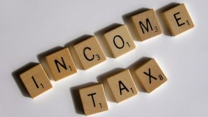 social-viral-‘INR 12 Lakh in a Few Days’: CA’s Earnings During ITR Filing Season Go Viral, Internet Reacts
