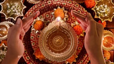 Tim Cook Tweets Diwali Image by Mumbai-Based Photographer Apeksha Makar, Says ‘Photo Beautifully Captures Why Deepavali is Known as Festival of Lights’