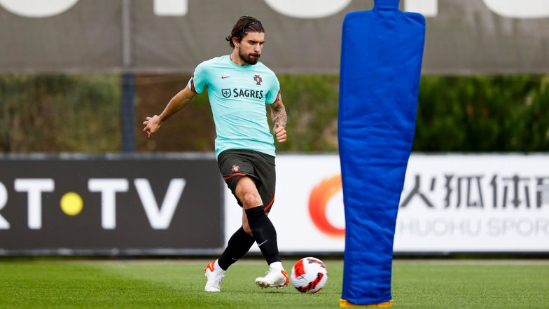Ruben Neves Targeted By Barcelona As Sergio Busquets Replacement