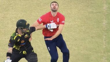 Matthew Wade Obstructs the Field, Prevents Mark Wood From Taking a Catch in AUS vs ENG 1st T20I 2022 (See Video and Pics)