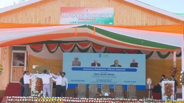 Video: Amit Shah Gets Bullet-Proof Glass Removed From Podium Before His Speech in Kashmir's Baramulla, Netizens Say 'Strong Message Sent Out'