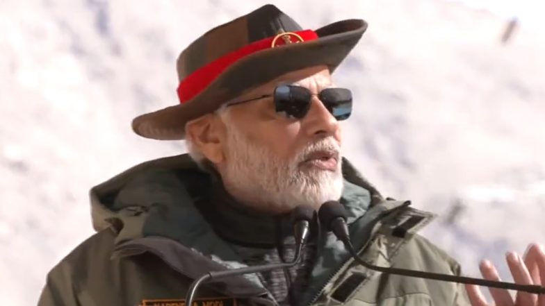 Diwali 2022: 'Deepawali Means Festival of End of Terror, Not a Single War With Pakistan Where Kargil Has Not Hoisted the Flag of Victory’ PM Narendra Modi Tells Soldiers (Watch Video)