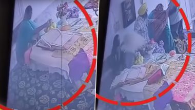 Video: Sacrilege Attempt at Punjab's Gurdwara Baba Budha Sahib, Juvenile Girl Arrested For Removing 'Rumala Sahib' From Sri Guru Granth Sahib