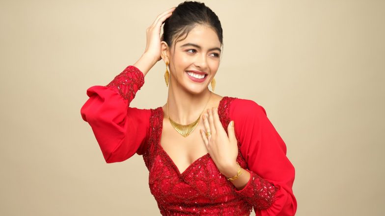 Experience the Magic of Gold Every Day and Buy These Daily Wear Stars This Dhanteras