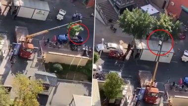 Horrifying! COVID-19 Positive Person Lifted by Crane in China As Authorities Wanted To Ensure Zero Contact While Isolating Him, Video Goes Viral