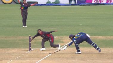 Vaishnave Mahesh Attempts to ‘Mankad’ Run-Out Non-Striker During SL-W vs UAE-W Women’s Asia Cup 2022 Match