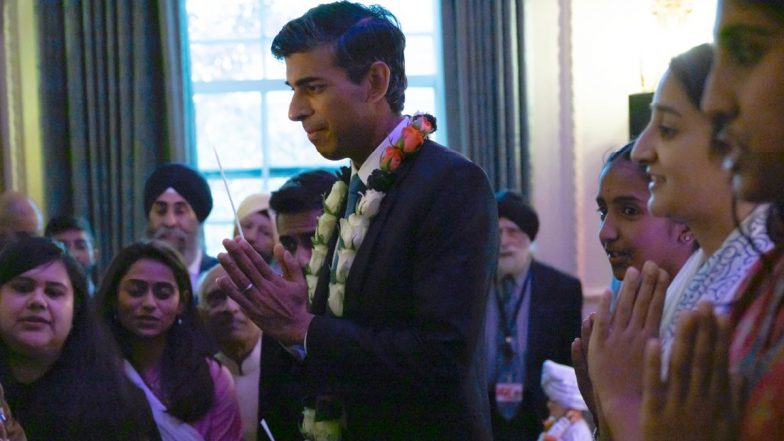 Rishi Sunak Attends Diwali 2022 Reception At 10 Downing Street, Says ‘Will Build a Britain Where Our Children, Grandchildren Can Light Their Diyas’ (See Pic)