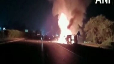 India News | Gujarat: Container Truck Catches Fire in Valsad