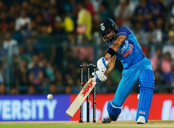 Sports News | Virat Kohli Becomes First Indian to Complete 11,000 Runs in T20 History