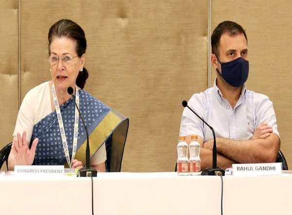 India News | Sonia Gandhi to Join Rahul in Bharat Jodo Yatra on Oct 6, Priyanka to Follow Too